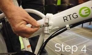 RTG 500 XT How to Fold Step 4 - Swivel clamp lever open